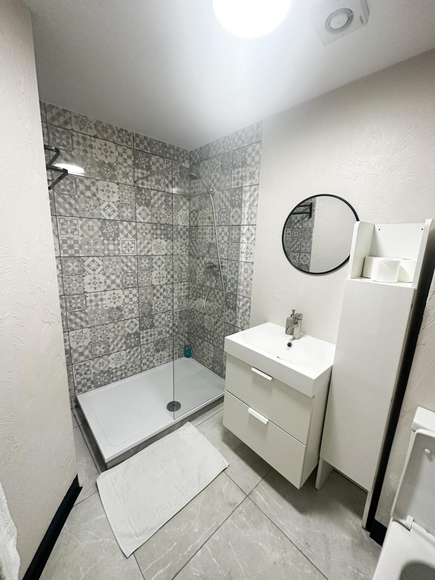 Flat 4, Stay In Aldgate Londra Esterno foto