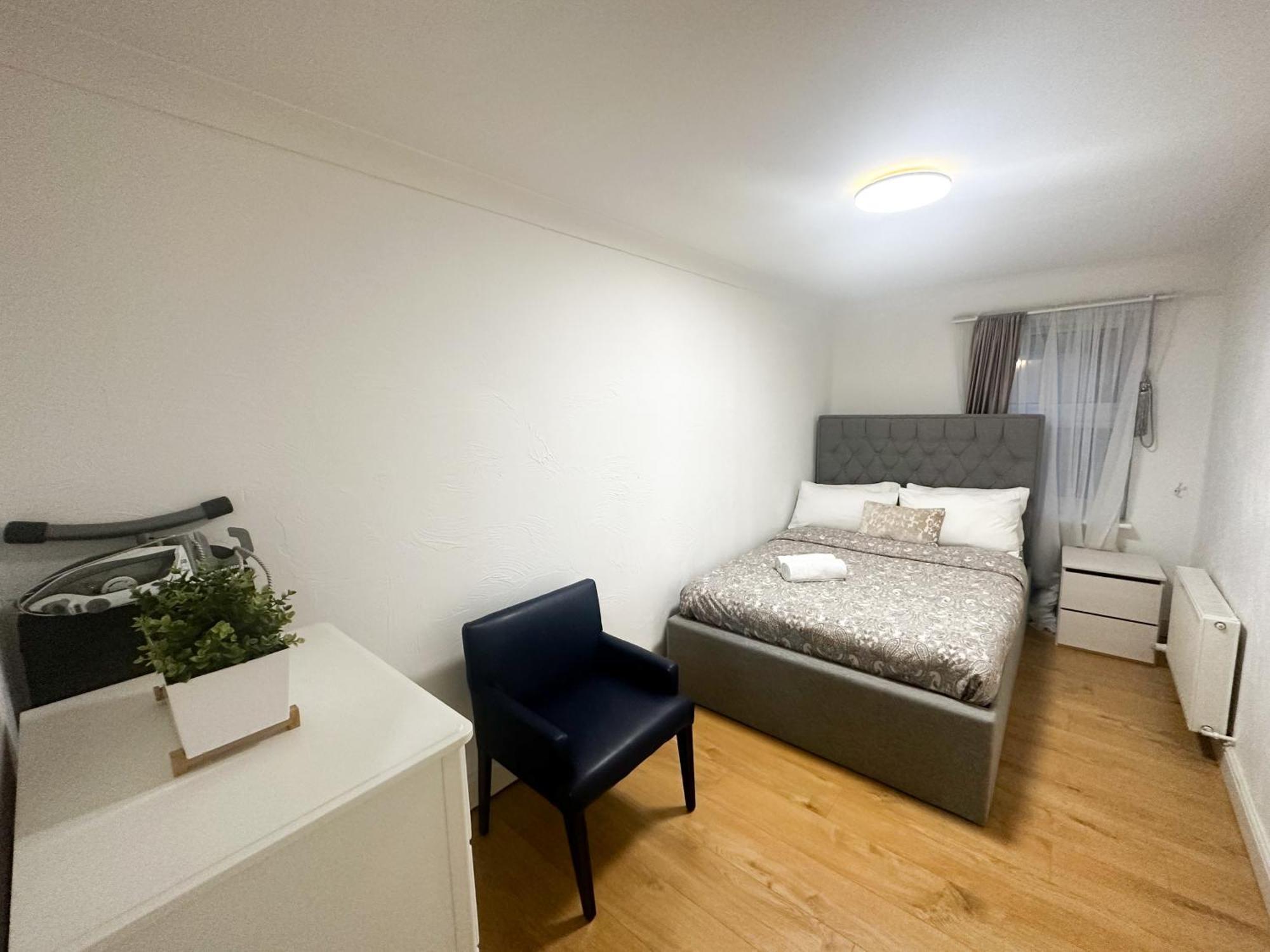 Flat 4, Stay In Aldgate Londra Esterno foto