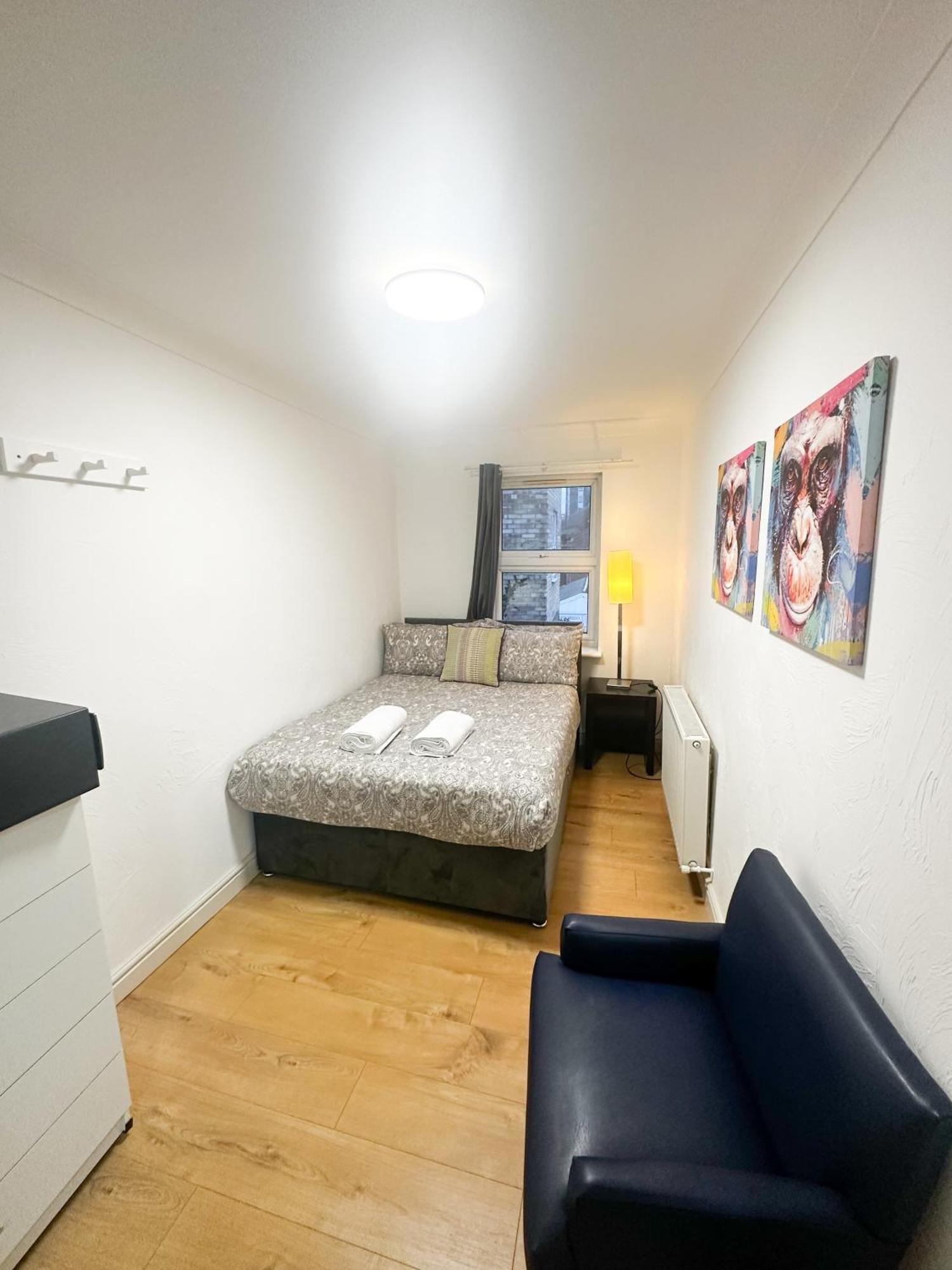 Flat 4, Stay In Aldgate Londra Esterno foto